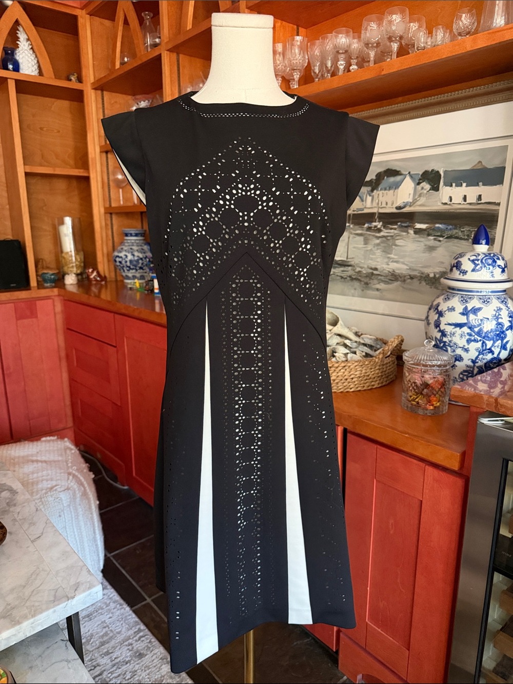 Karen Millen Black and White Eyelet A-Line Dress Size 12 EUC